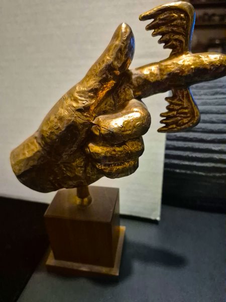 ROWAN & MARTIN'S LAUGH-IN FLYING FICKLE FINGER OF FATE AWARD '69 - Image 4