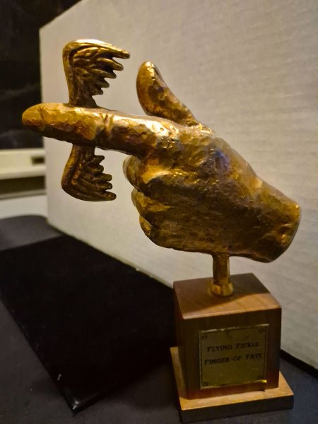 ROWAN & MARTIN'S LAUGH-IN FLYING FICKLE FINGER OF FATE AWARD '69